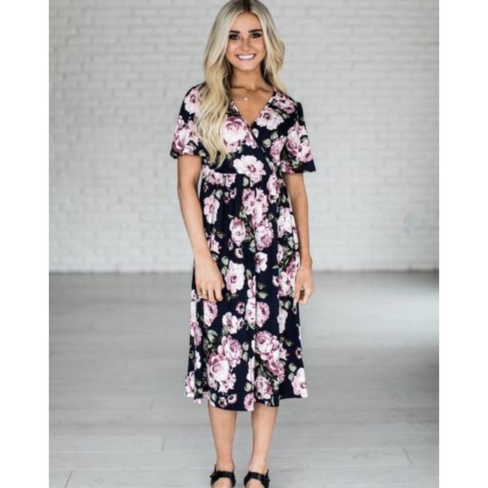Midi wrap floral Mindy Maes Market